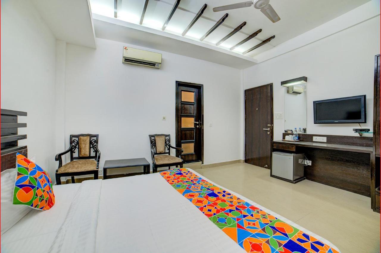 Fabhotel Exotica Greenpark New Delhi Eksteriør bilde