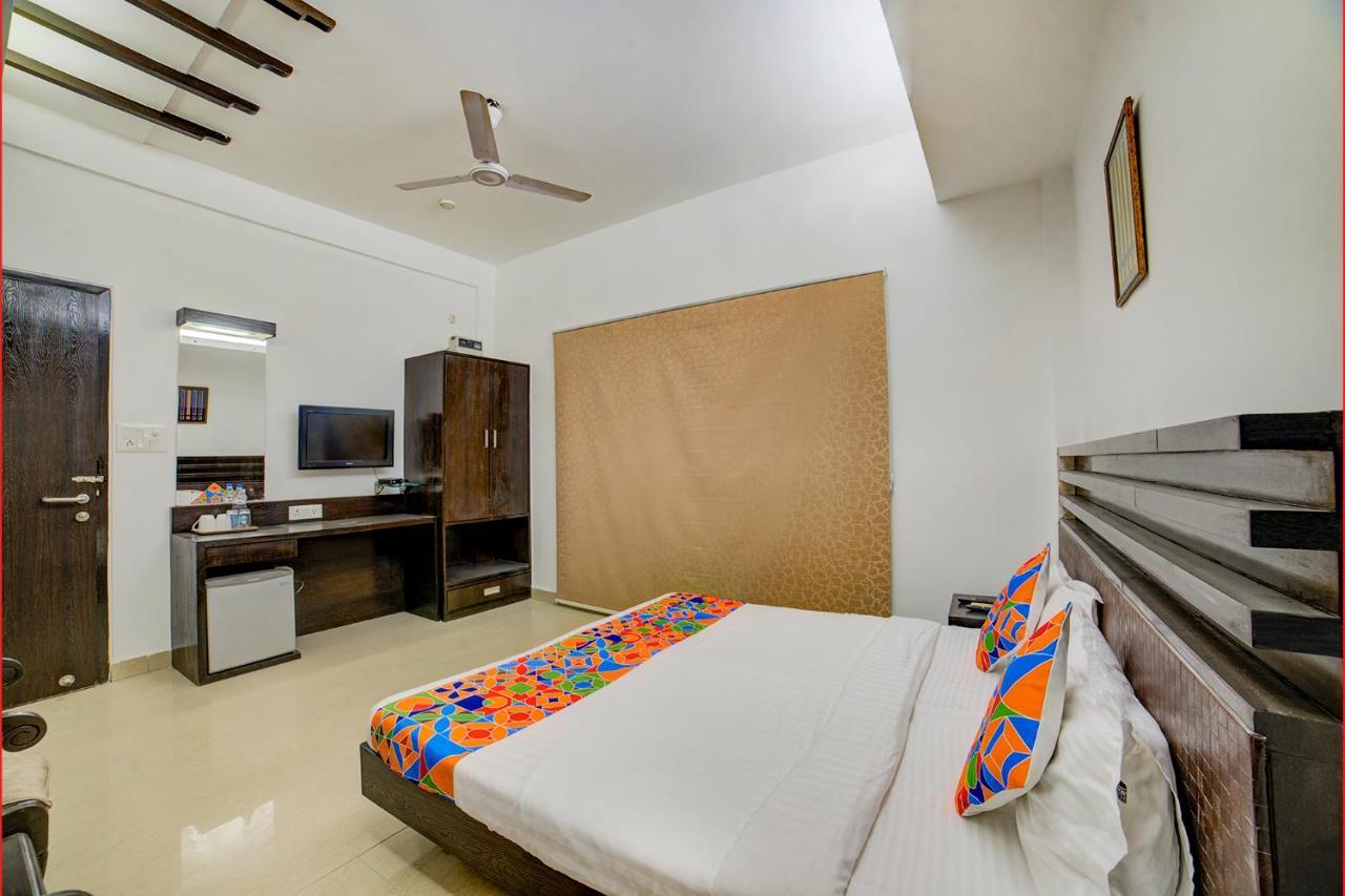 Fabhotel Exotica Greenpark New Delhi Eksteriør bilde
