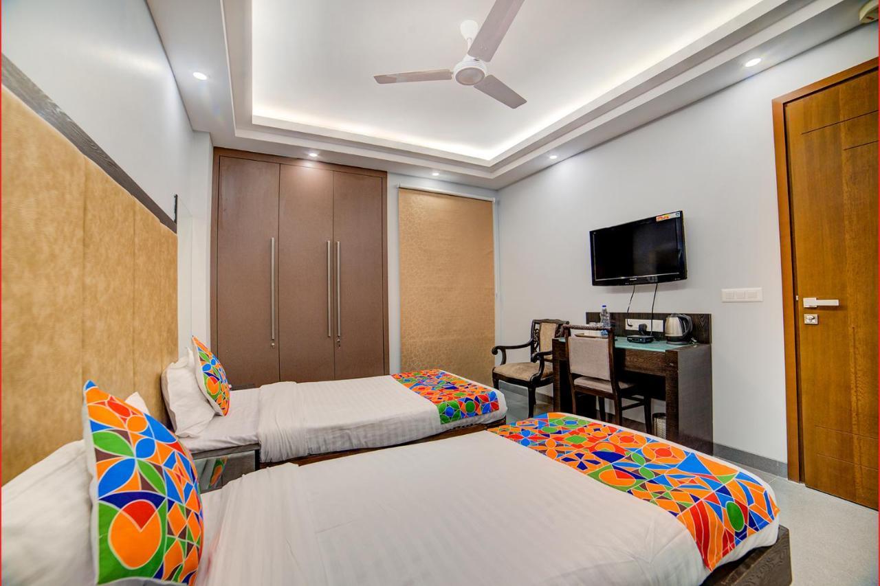 Fabhotel Exotica Greenpark New Delhi Eksteriør bilde