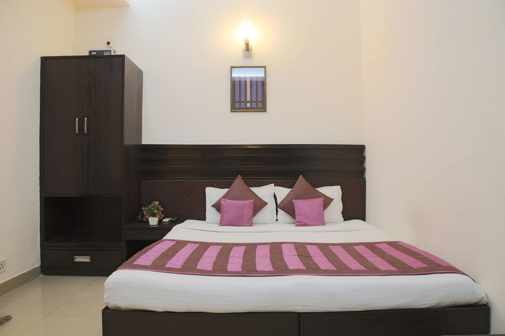 Fabhotel Exotica Greenpark New Delhi Eksteriør bilde