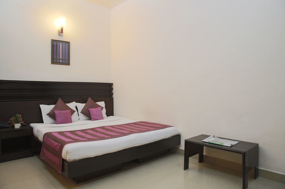 Fabhotel Exotica Greenpark New Delhi Eksteriør bilde