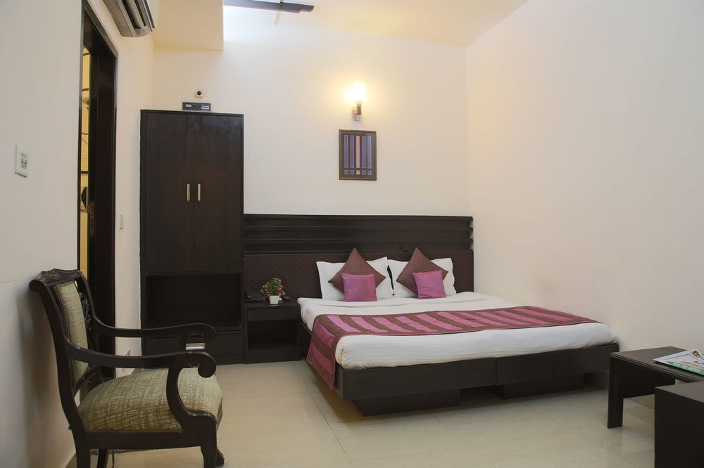 Fabhotel Exotica Greenpark New Delhi Eksteriør bilde